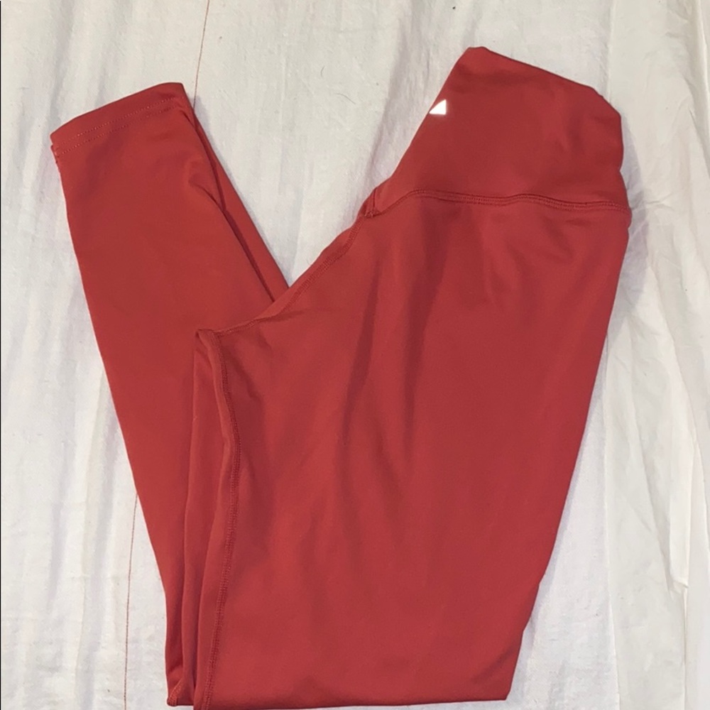 Balance Athletica Ascend Pant - in Dawn